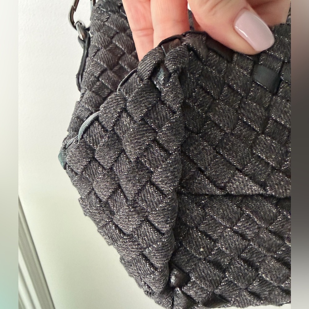 HAUTE SHORE Mark Edge Black Woven Mini Tote with Detachable Strap - Picture 5 of 6